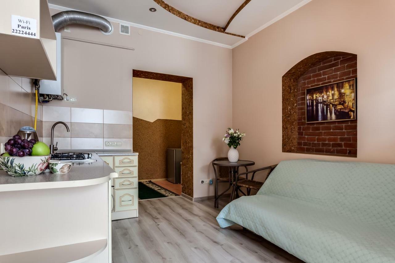 Central Apartments Rynok Lviv Kültér fotó